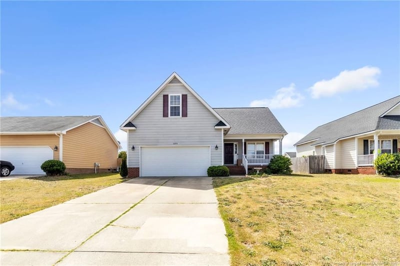 2220 Chasewater Rd, Fayetteville, NC 28306
