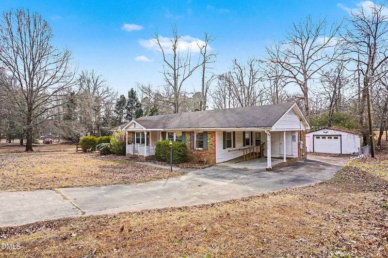 2220 Hodge Rd, Knightdale, NC 27545