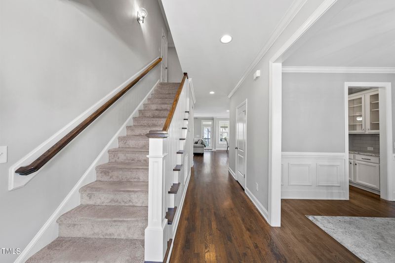 2220 Madison Creek Dr, Apex, NC 27502