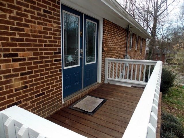 2220 S Nc 54 Hw, Graham, NC 27253
