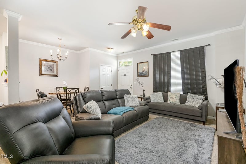 2220 Raven Rd #104, Raleigh, NC 27614
