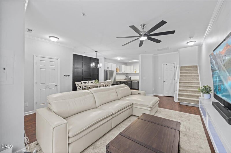 2220 Raven Rd #107, Raleigh, NC 27614
