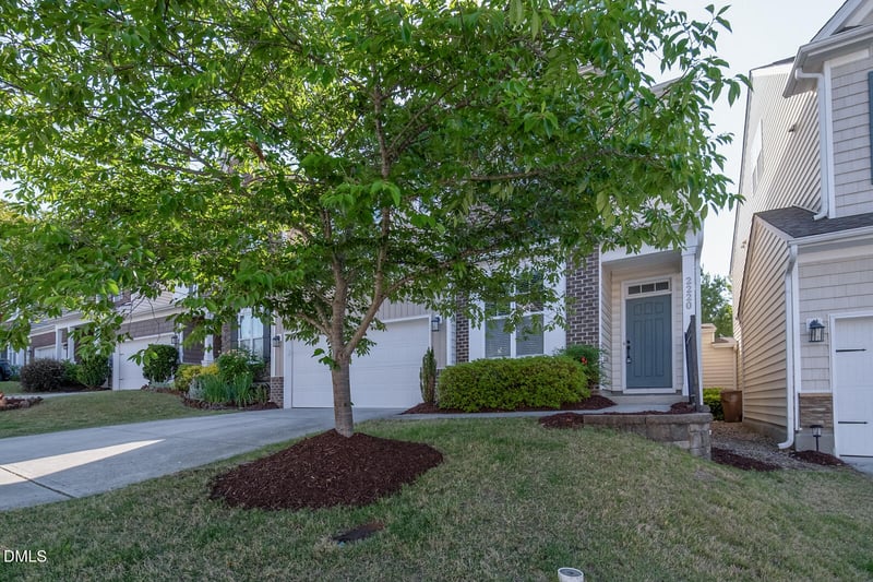 2220 Rocky Bay Ct, Cary, NC 27519