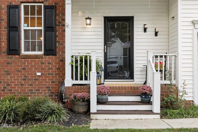 2220 Spruce Shadows Ln, Raleigh, NC 27614