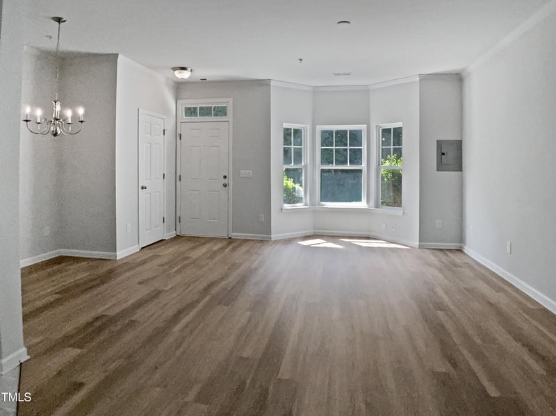 2220 Valley Edge Dr #103, Raleigh, NC 27614