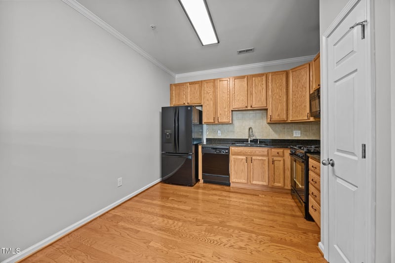 2220 Valley Edge Dr #106, Raleigh, NC 27614