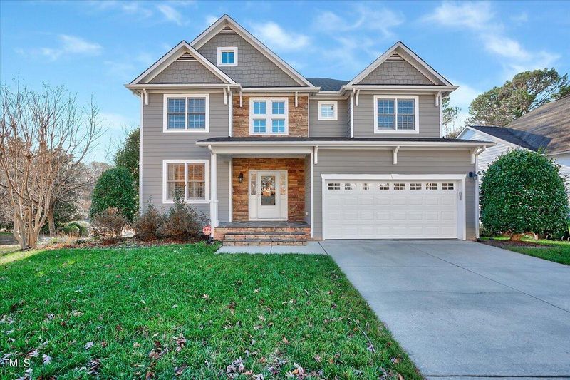 2220 Wakespring Ct, Raleigh, NC 27614