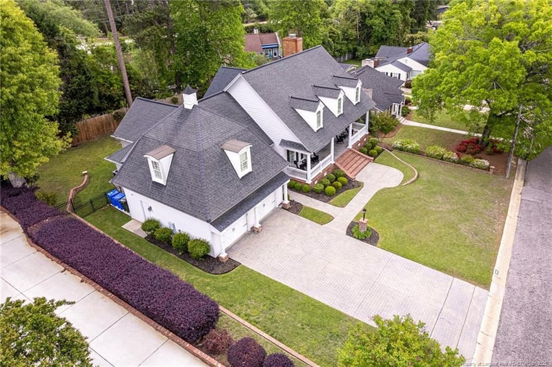 2220 Winterlochen Rd, Fayetteville, NC 28305