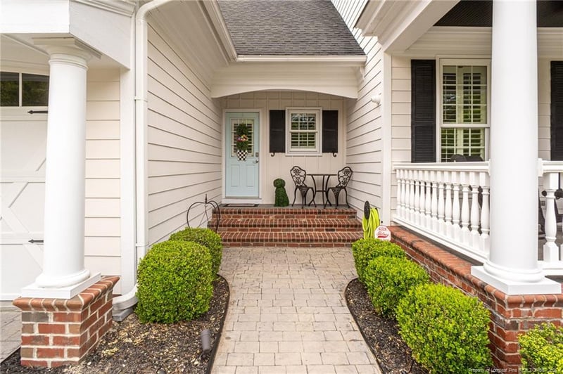 2220 Winterlochen Rd, Fayetteville, NC 28305