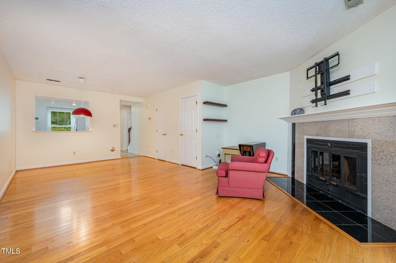 2221 Alpine Rd, Durham, NC 27707