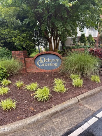 2221 Delaney Dr #112, Burlington, NC 27215