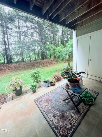 2221 Delaney Dr, Burlington, NC 27215