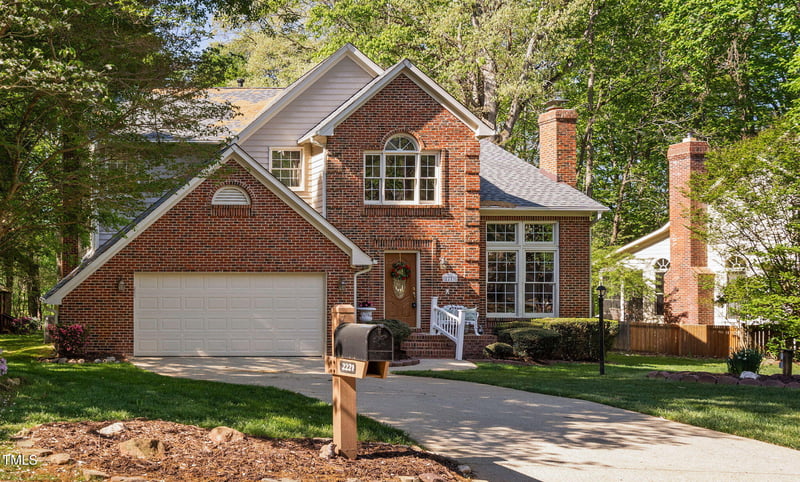 2221 Dungiven Ct, Garner, NC 27529