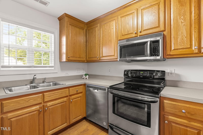 2221 Mountain Mist Ct #201, Raleigh, NC 27603