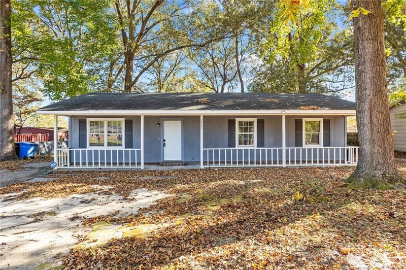 2221 Tolgate Rd, Fayetteville, NC 28304
