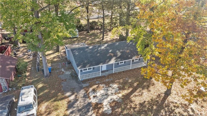2221 Tolgate Rd, Fayetteville, NC 28304