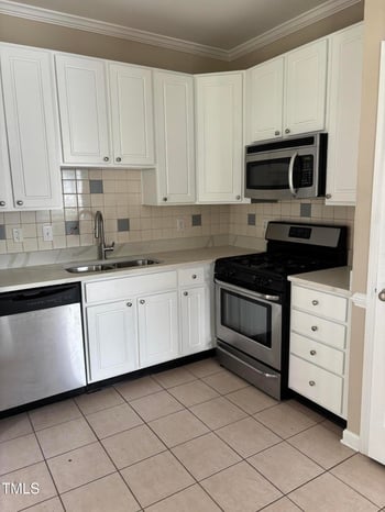 2221 Valley Edge Dr #100, Raleigh, NC 27614