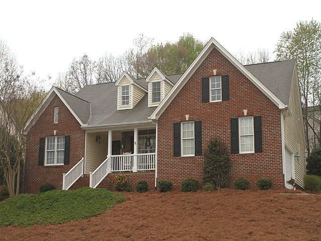 2221 Wakespring Ct, Raleigh, NC 27614