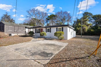 2222 Edgar St, Fayetteville, NC 28301