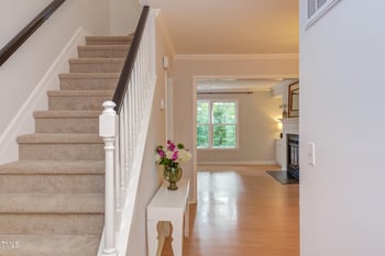 2222 Pathway Dr, Chapel Hill, NC 27516