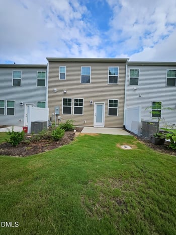 2222 Tulip Bloom Ln, Morrisville, NC 27560