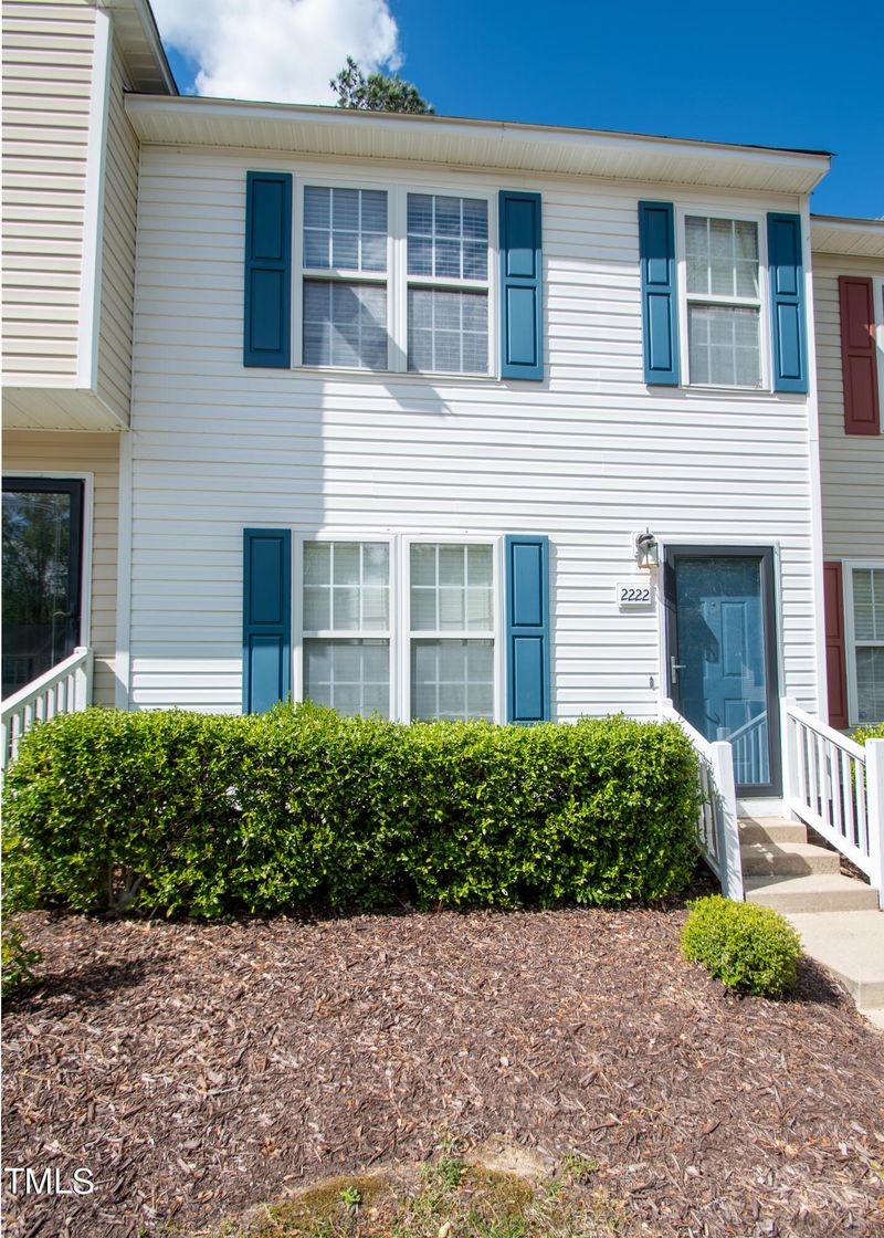 2222 Violet Bluff Ct, Raleigh, NC 27610