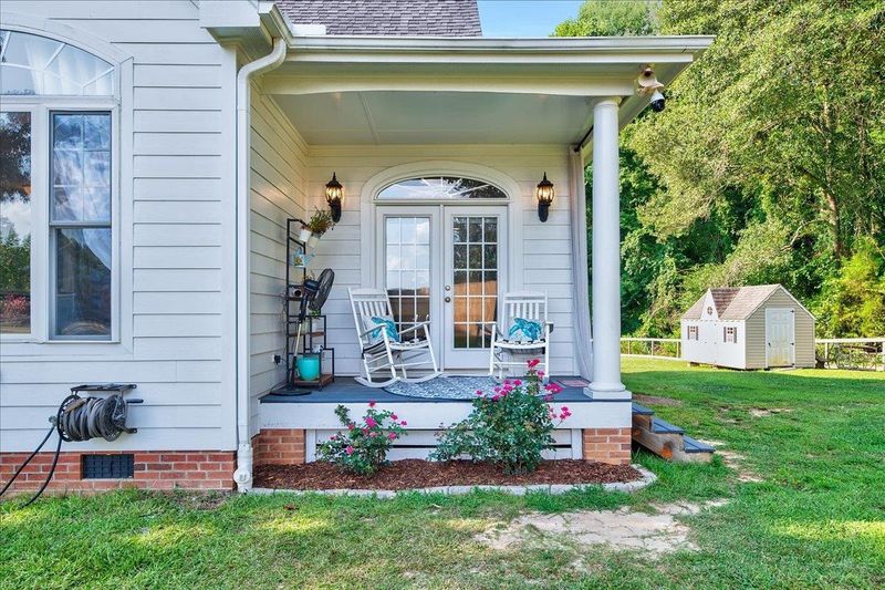 2222 Zacks Mill Rd, Angier, NC 27501