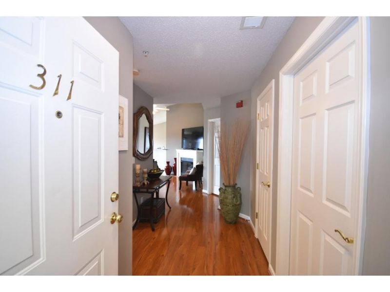 2223 Delaney Dr, Burlington, NC 27215