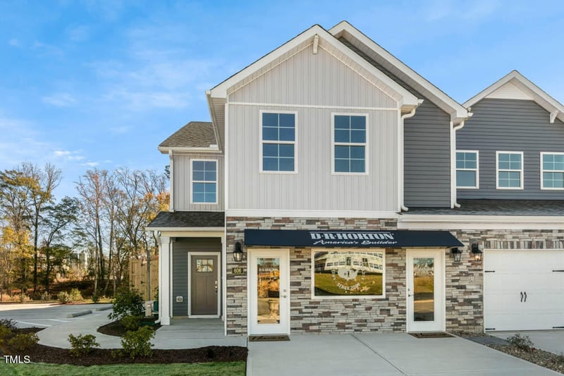 2224 Cherry Top Dr, Fuquay Varina, NC 27526