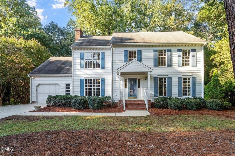 2224 Effingham Cir, Raleigh, NC 27615