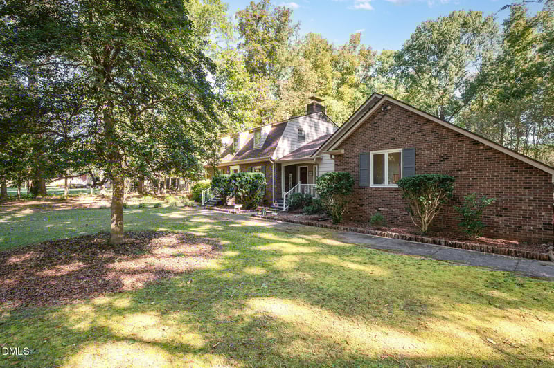 2224 Sandy Ln, Mebane, NC 27302