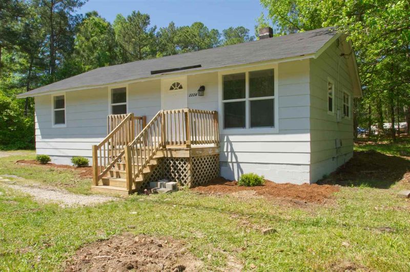 2224 E Williams St, Apex, NC 27539