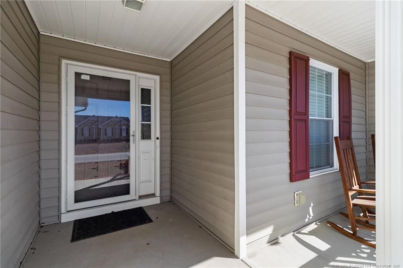 2225 Chasewater Rd, Fayetteville, NC 28306