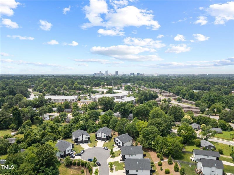 2225 Millbank Village Ct #101, Raleigh, NC 27610