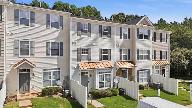 2225 Raven Rd #104, Raleigh, NC 27614