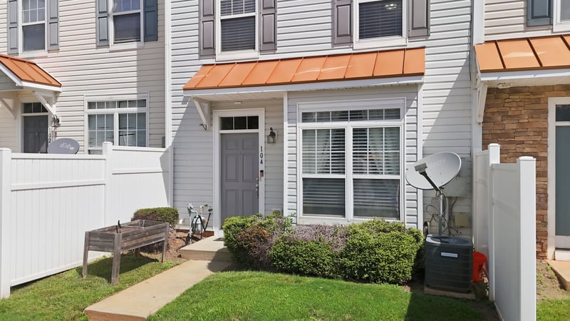 2225 Raven Rd #104, Raleigh, NC 27614