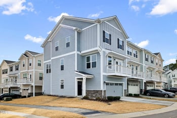 2225 Red Knot Ln, Apex, NC 27502