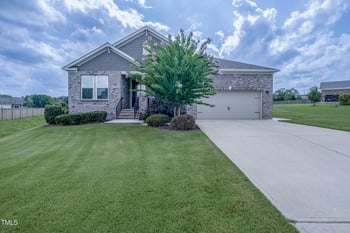 2225 Stillness Pond Ln, Apex, NC 27539