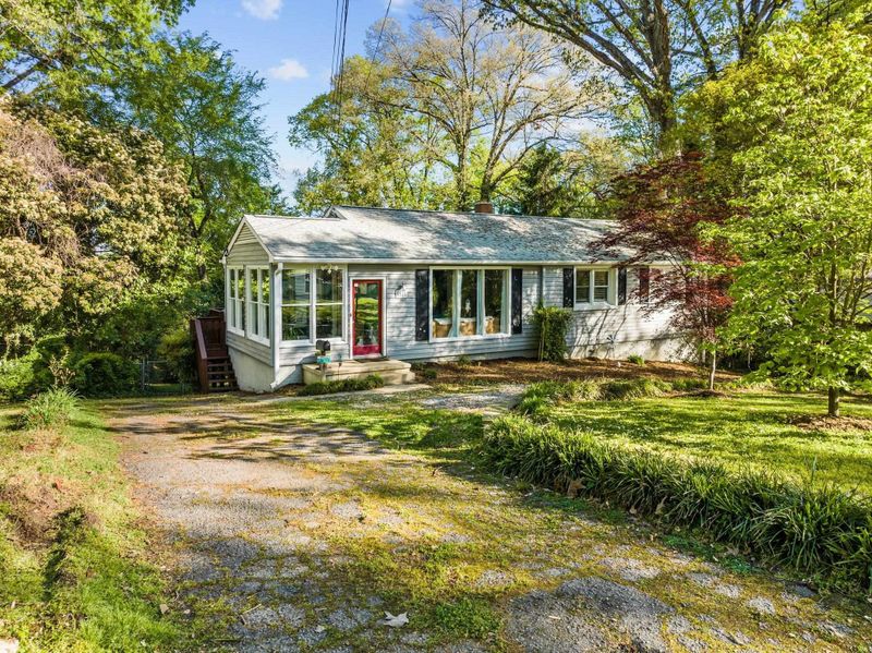 2225 Watkins Dr, Raleigh, NC 27604