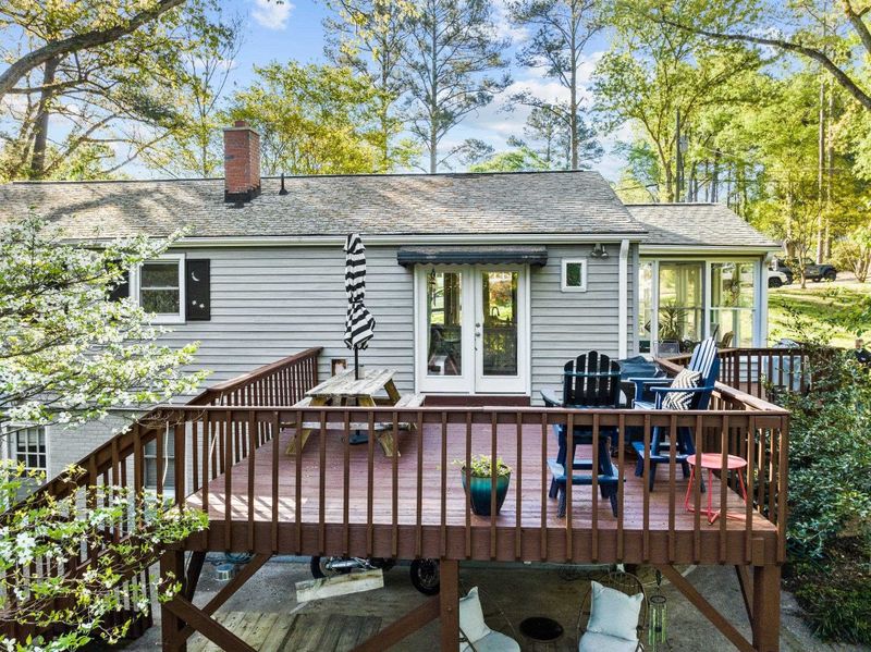 2225 Watkins Dr, Raleigh, NC 27604