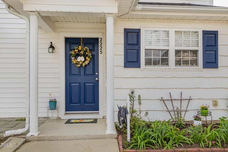2225 Whistling Straits Way, Raleigh, NC 27604
