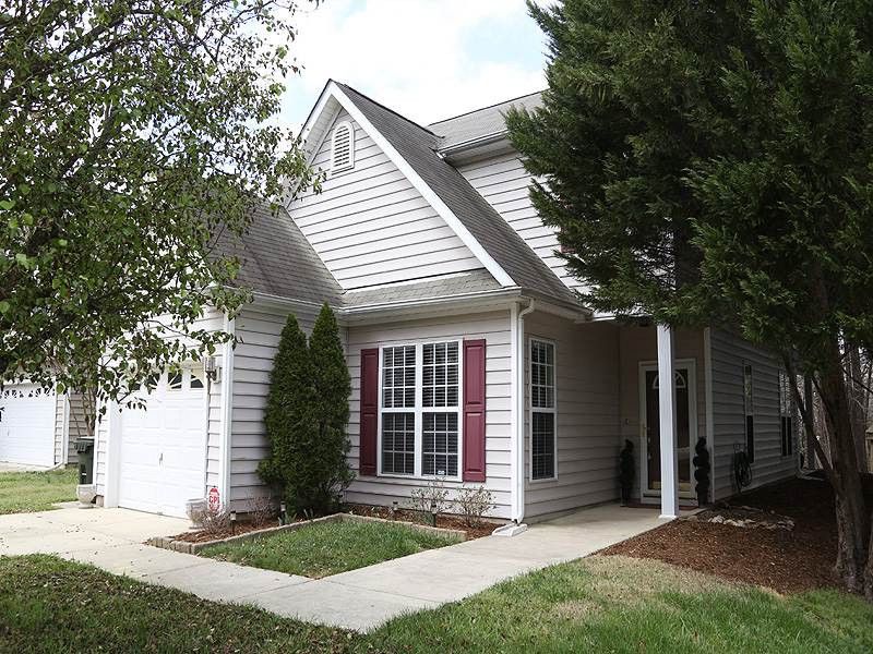 2226 Gablefield Ln, Durham, NC 27713