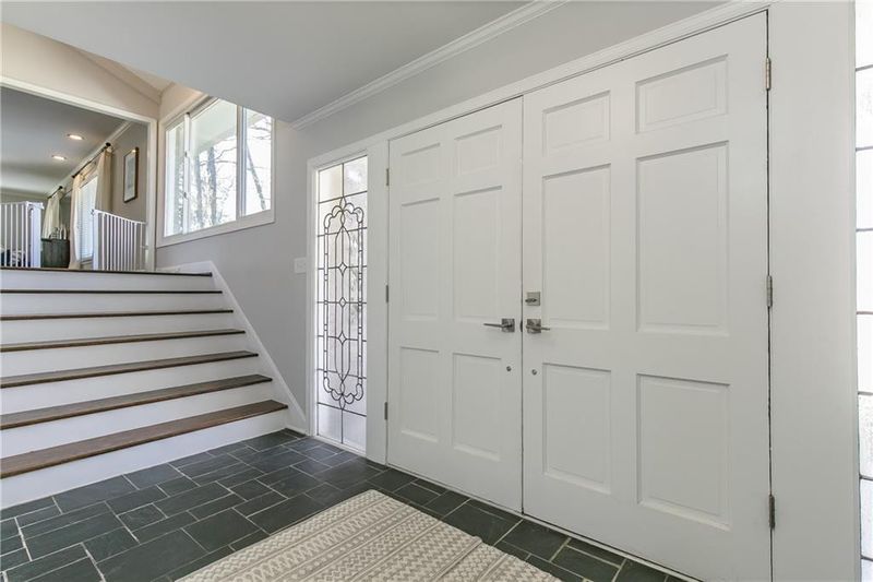 2226 Lakeview Ter, Burlington, NC 27215
