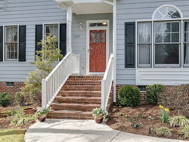 2226 Meade Ln, Durham, NC 27707