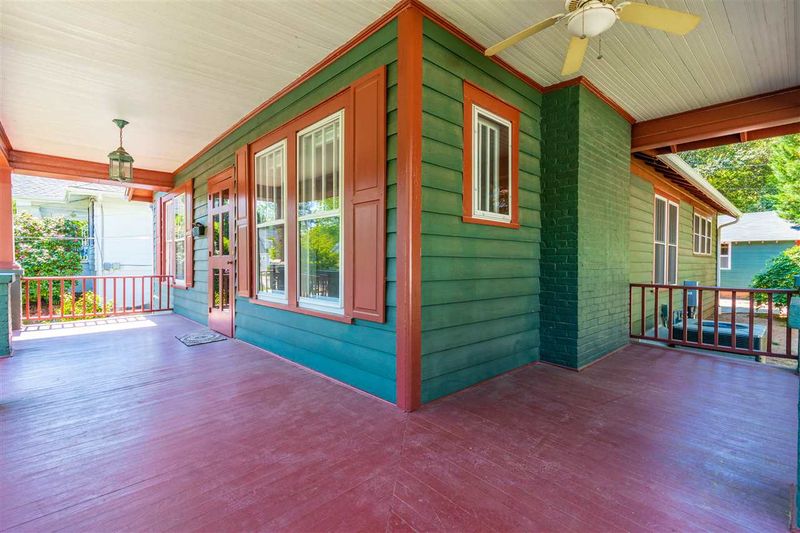 2227 Creston Rd, Raleigh, NC 27608