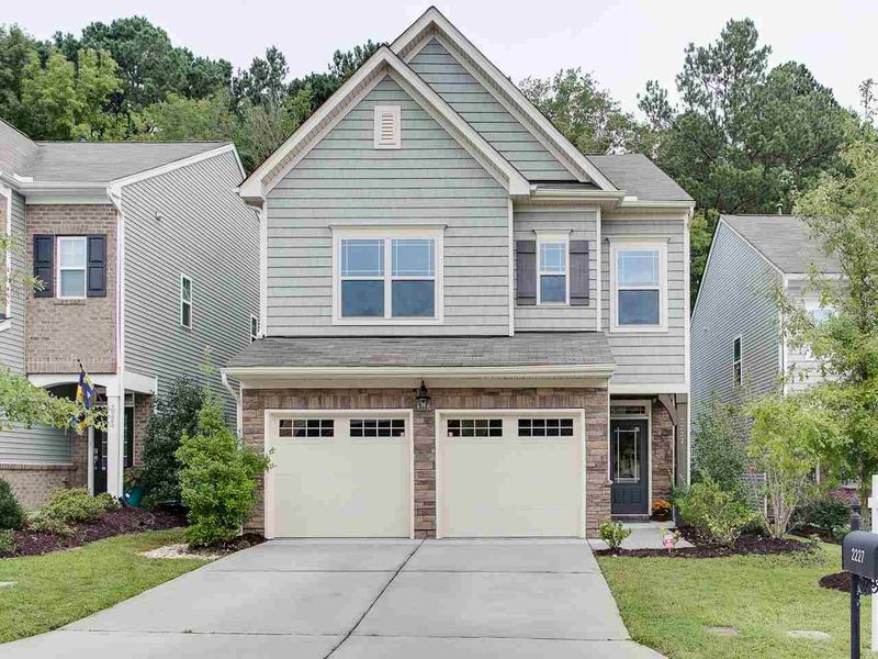 2227 Tanners Mill Dr, Durham, NC 27703