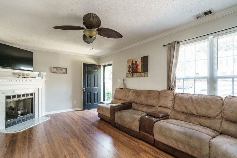 2227 Violet Bluff Ct, Raleigh, NC 27610