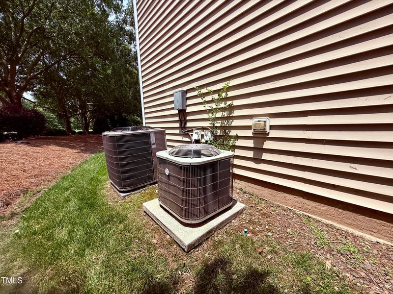 2228 Cedar Grove Dr, Durham, NC 27703