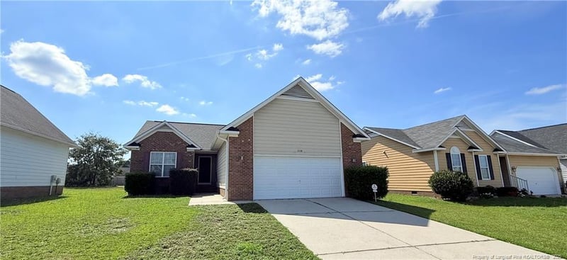 2228 Chasewater Rd, Fayetteville, NC 28306