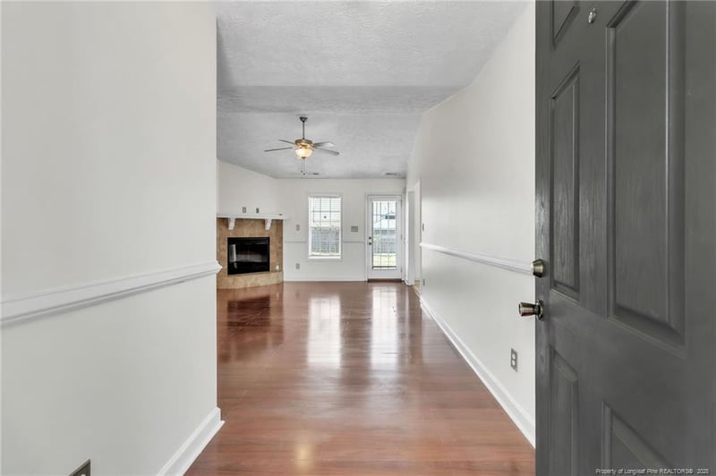 2228 Cliff Swallow Dr, Fayetteville, NC 28306